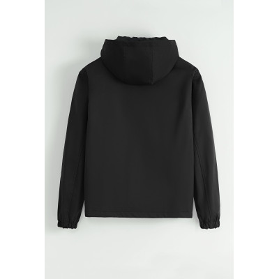 Veste à capuche avec poches au centre